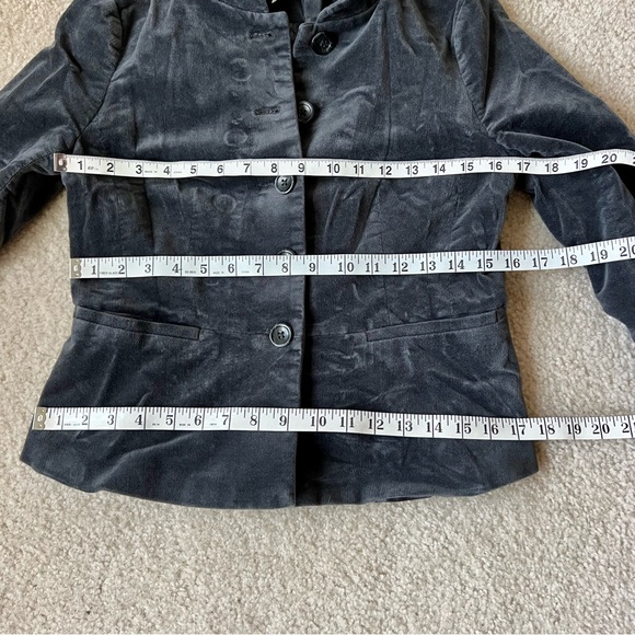 LOFT Petites Gray Velvet Mandarin Collared Blazer—SZ. 4P - Picture 7 of 16